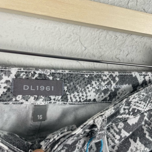 NWT DL1961 Chloe Skinny in Pattern - Picture 4 of 7